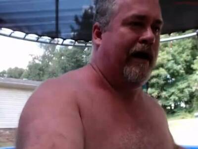 Naked Pool Dad - icpvid.com