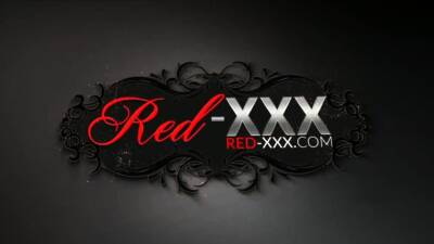 Red XXX - Horny MILF Red XXX masturbates in the shower - nvdvid.com - Britain