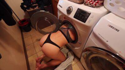 Bailey Brewer Gets Stuck In The Washing Machine And Step Bro Is There To Help - hclips.com