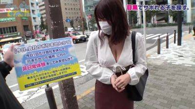 0002116_デカチチの日本の女性が大量潮ふきする素人ナンパのセクース - txxx.com - Japan