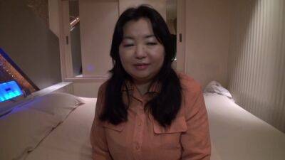 0001375_五十路爆乳のぽっちゃり日本人女性が人妻NTRセックス - hclips.com - Japan