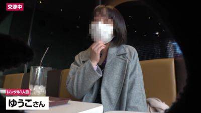 0000467_貧乳のスレンダー日本人女性がガン突きされる素人ナンパセックス - upornia.com - Japan
