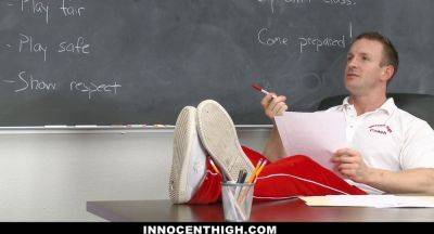 Presley Dawson - Presley Dawson gets her tight pussy drilled by her teacher's big cock in roleplay - sexu.com