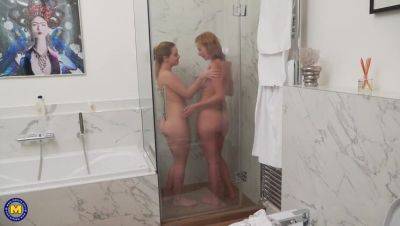 Effie Gold - Mature star Effie Gold enjoys a steamy lesbian shower with Karry - xxxfiles.com