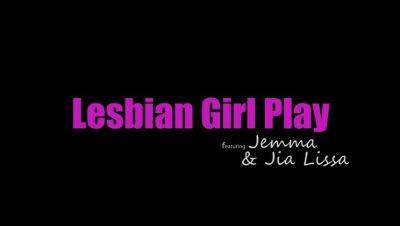 Jia Lissa - Lesbian Girl Play - S17:E6 - porntry.com